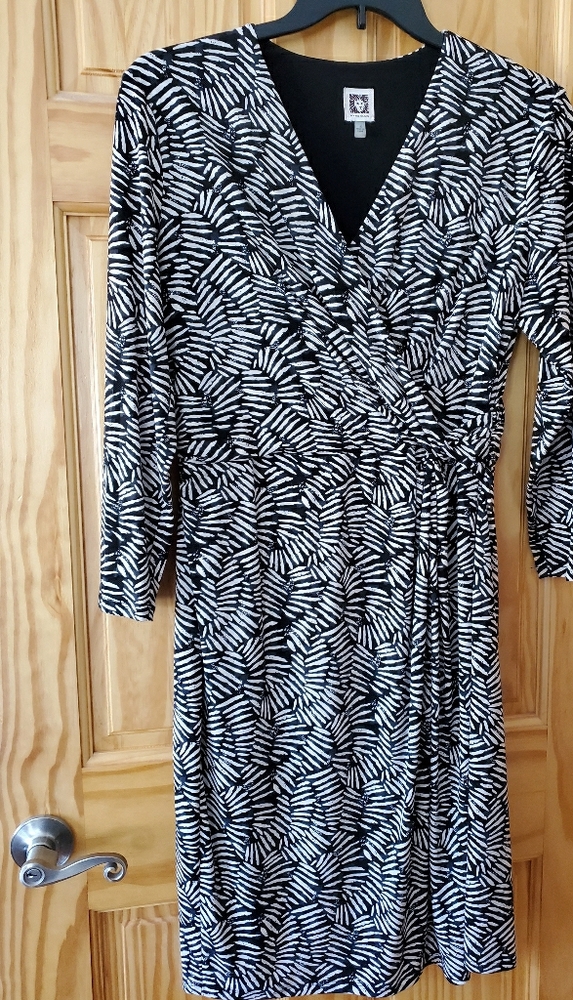 Anne Klein closed wrap dress